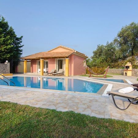 Villa Nefeli ดัสเซีย ภายนอก รูปภาพ