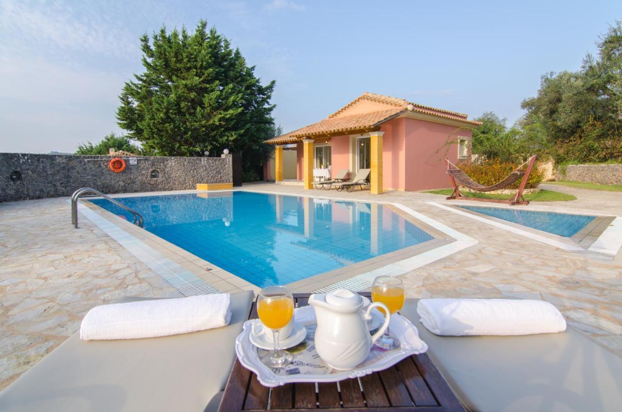 Villa Nefeli ดัสเซีย ภายนอก รูปภาพ