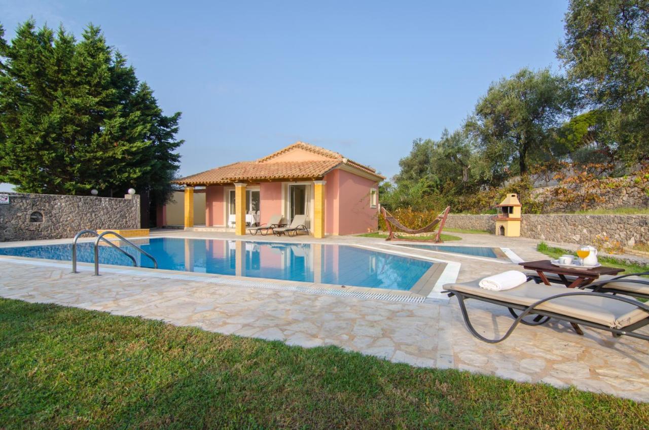 Villa Nefeli ดัสเซีย ภายนอก รูปภาพ